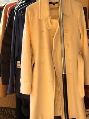 Jones New York Ivory Long Wool Coat with Belt Size 10